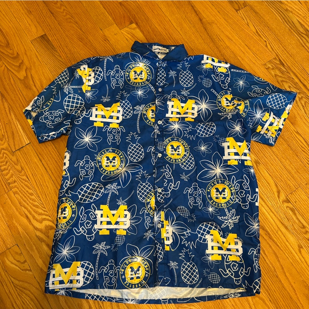 XL Micro brews Baseball Button down